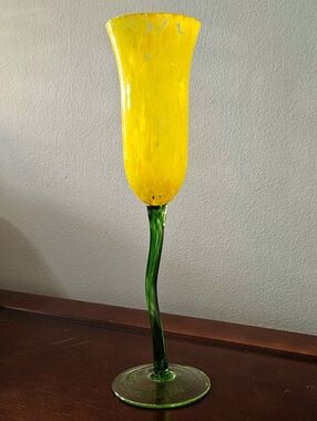 Neiman Marcus Confetti Tulip Champagne Flute - Blown Glass